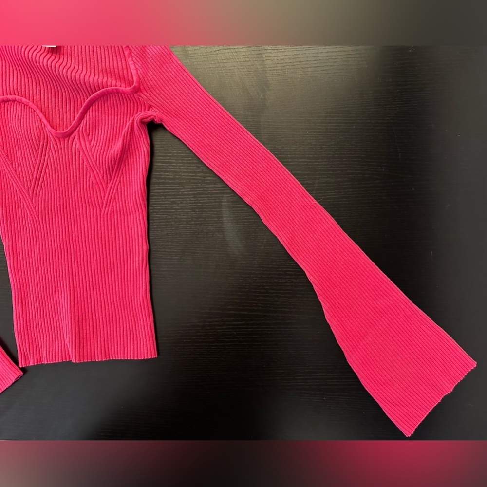 H&M Fuchsia Ribbed Bodysuit - Picture 4 of 7
